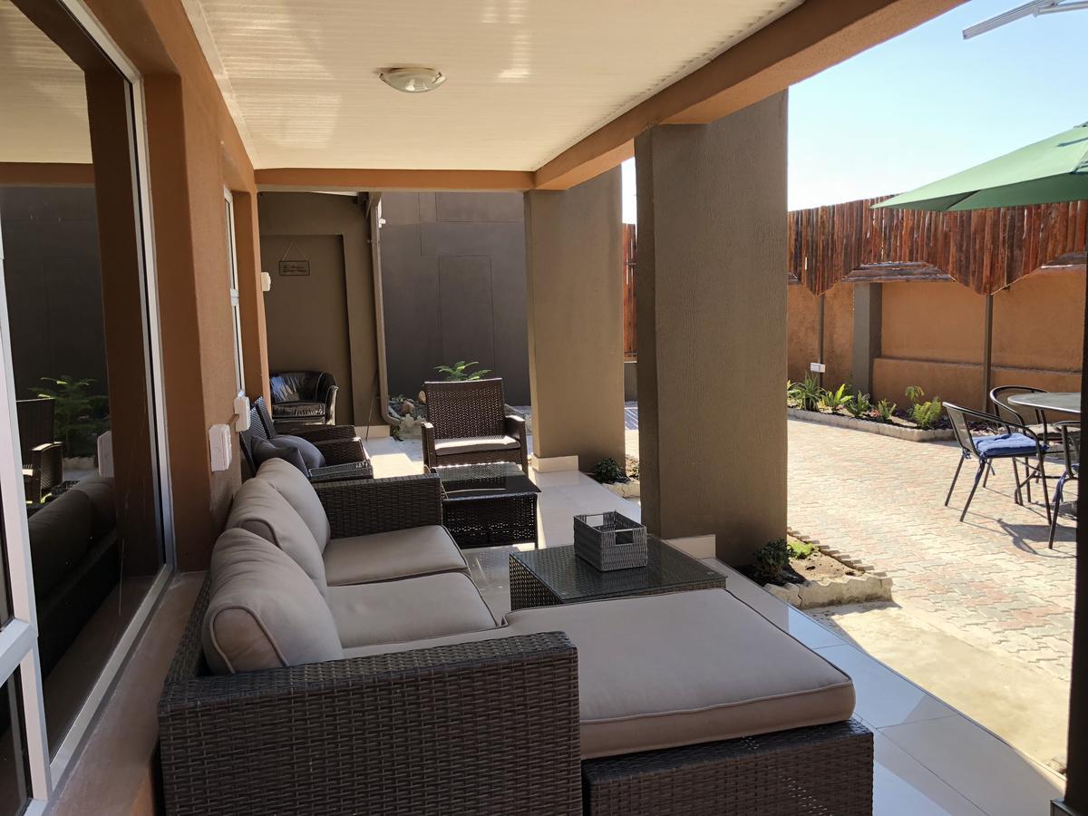 City Lodge Etosha Omuthiya Exteriér fotografie