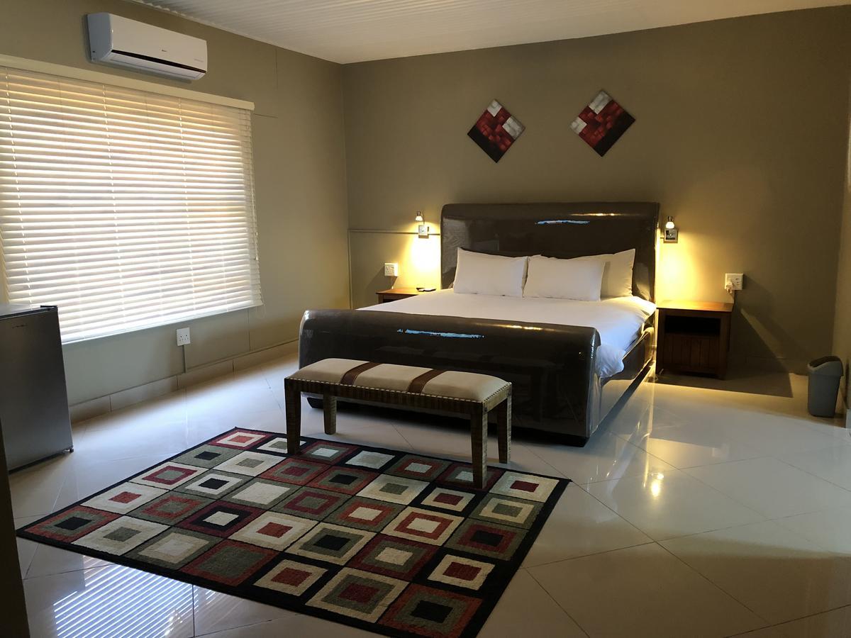 City Lodge Etosha Omuthiya Exteriér fotografie
